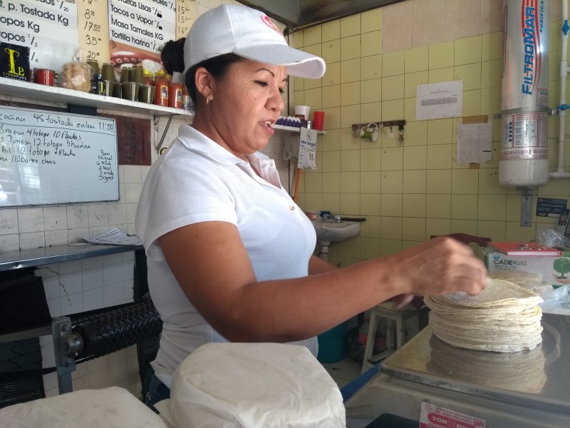 Incrementa un peso el precio de la tortilla