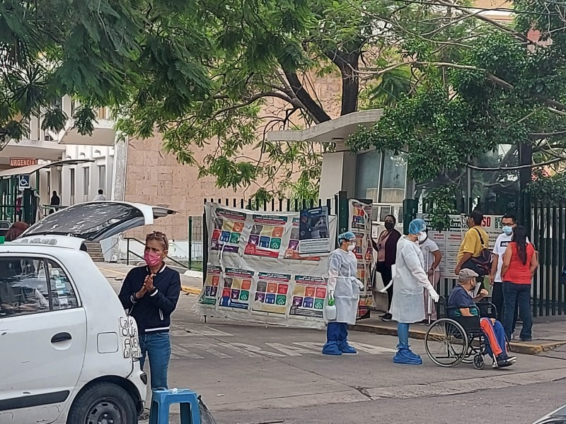 Incrementan ambulancias y carrozas en Clínica 89 del IMSS