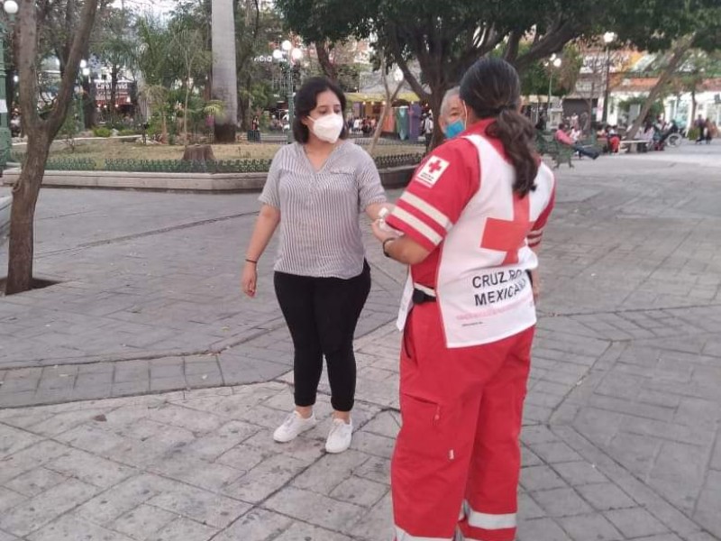 Incrementan atenciones en seis regiones por altas temperaturas