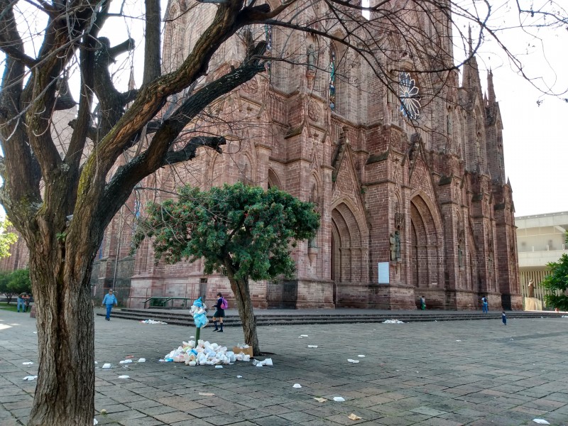 Incrementan cúmulos de basura por festejos Guadalupanos