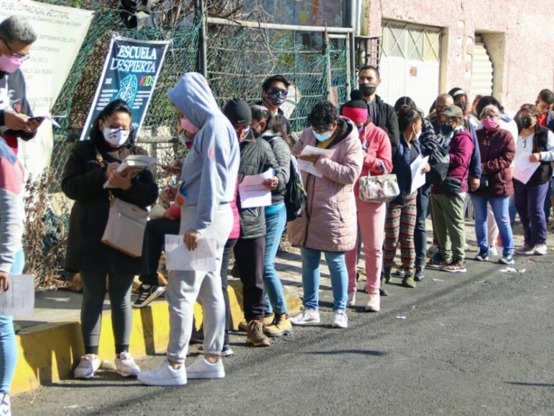 Incrementan filas para pruebas de Covid-19 en farmacias y laboratorios