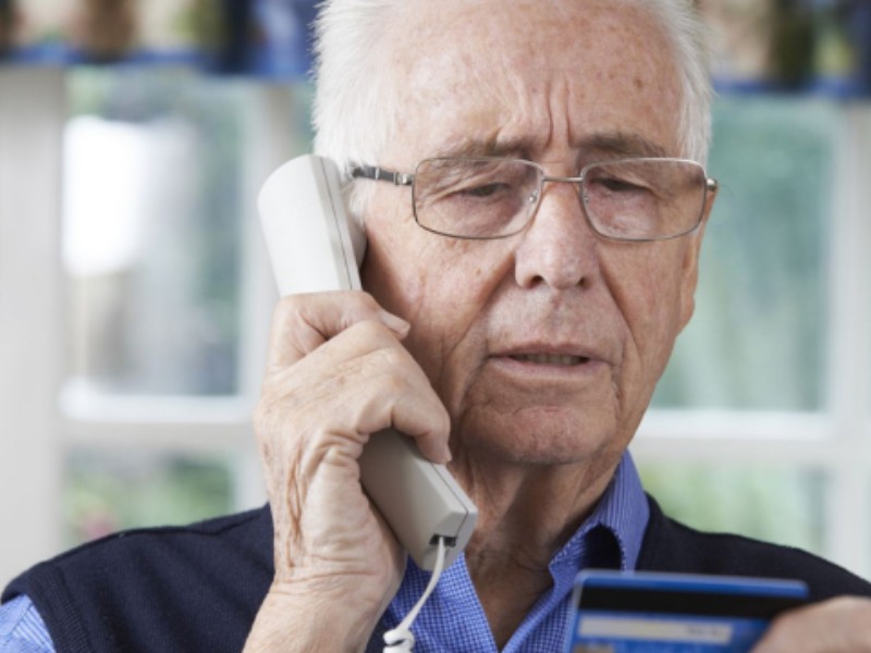 Adultos mayores, objetivos de fraude