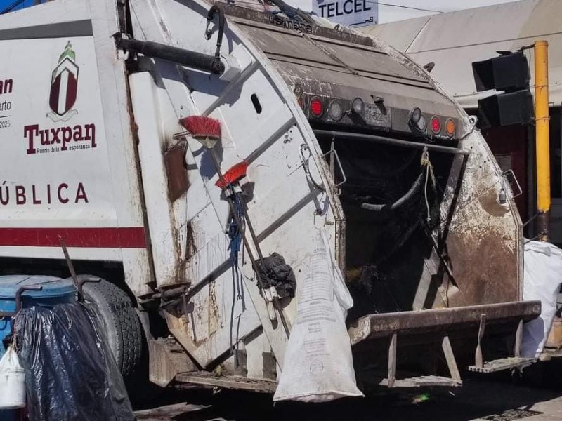 Incrementan parque vehicular de Limpia Pública de Tuxpan