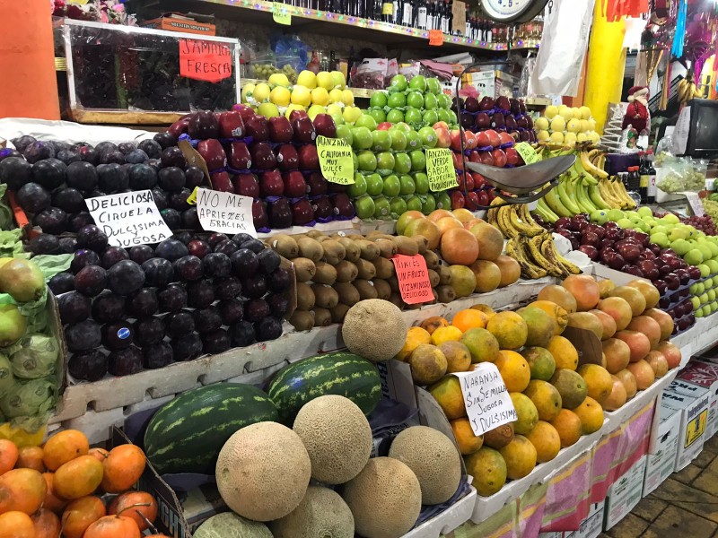 Incrementan precios de frutas y verduras en mercados