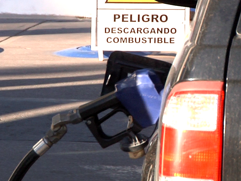Incumplen gasolineras en aplicación de decreto