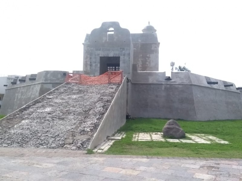 Incumplió INAH restauración del Baluarte de Santiago
