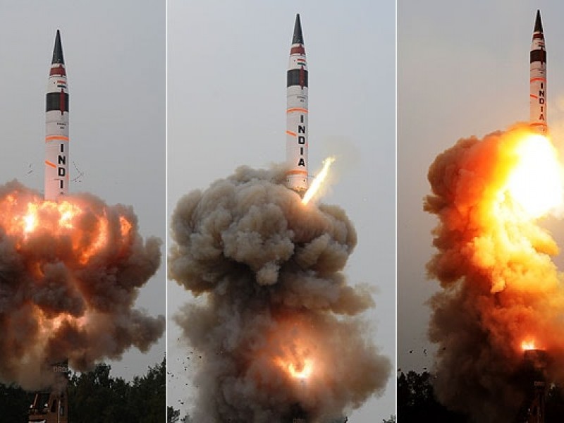 India prueba con éxito misil balístico intercontinental Agni-V