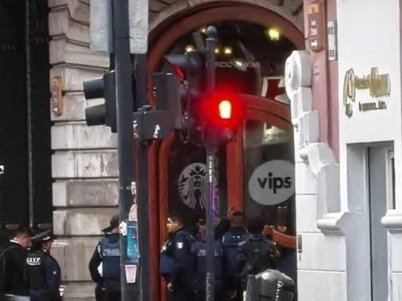 Indigente da cristalazo a Vips del Centro