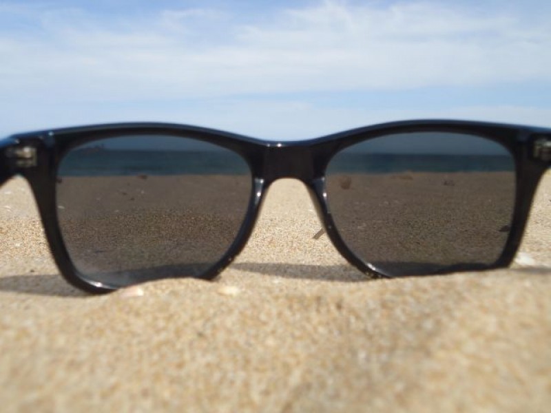 Indispensable llevar lentes para sol estas vacaciones