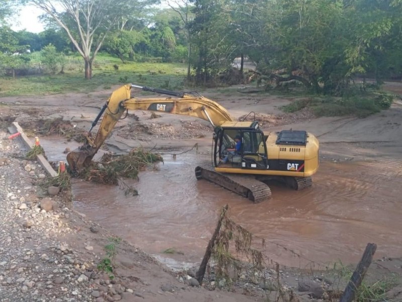 Industria de la construcción con 65 por ciento en licitaciones