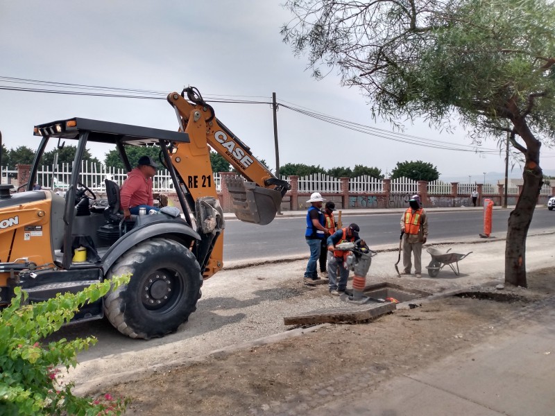 Industria de la construcción sobrevive con obra pequeña en Guanajuato