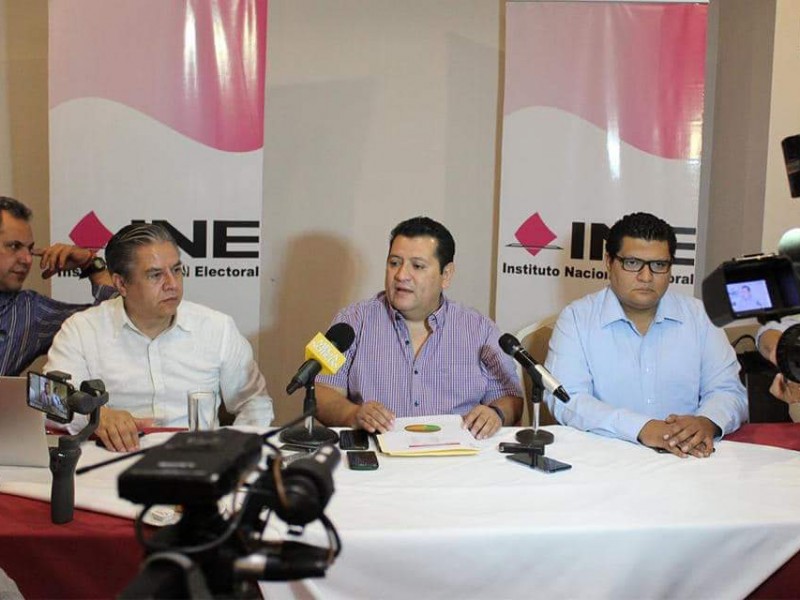 INE invita a renovar credenciales de elector