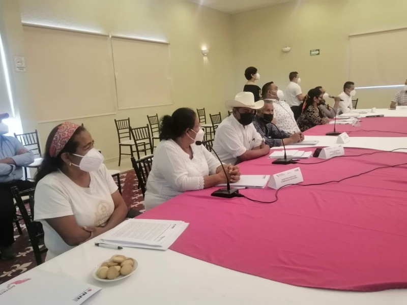 INE realiza asamblea informativa con comunidades indígenas