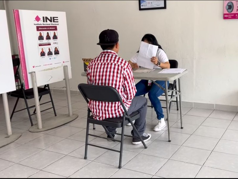 INE reanuda entrega de credenciales en Tuxpan tras elección