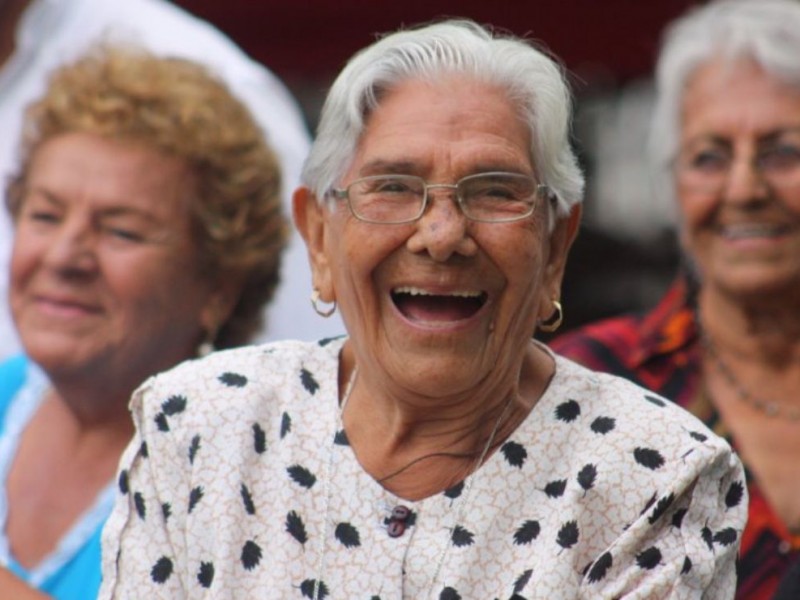 INEGI:Adultos mayores en México, la mayoría trabaja por su cuenta