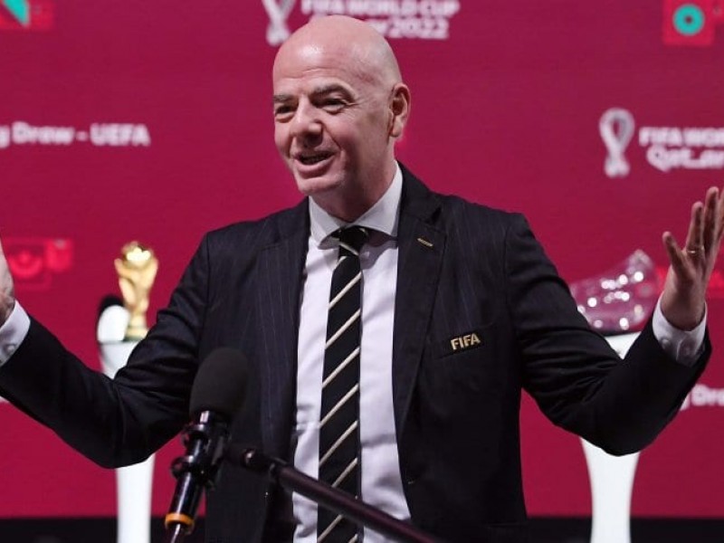 Infantino defiende a Catar ante críticas antes del Mundial