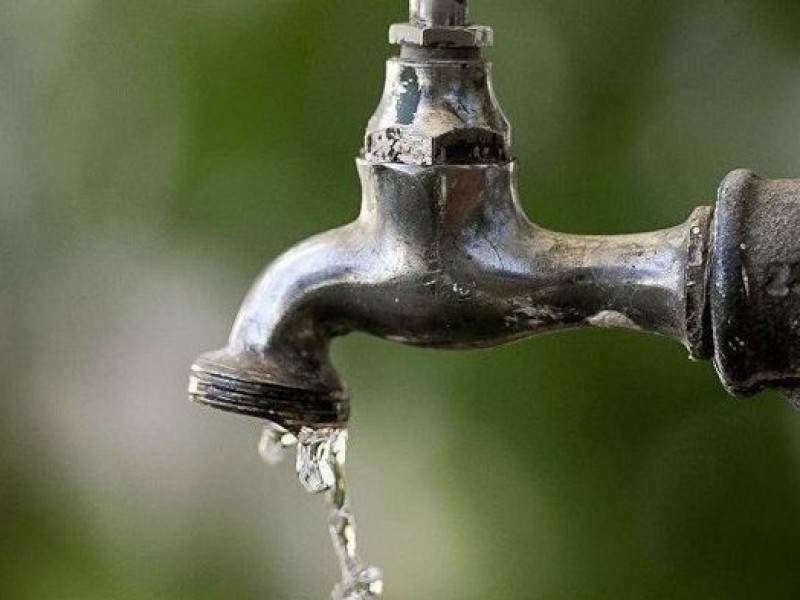 Informan sobre poca presión de agua en colonias de Veracruz