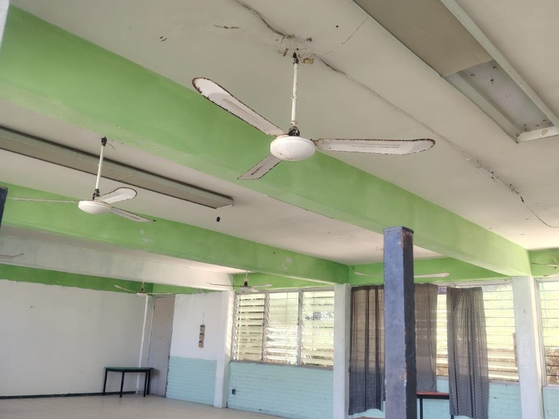 Infraestructura del CAM en Tuxpan requiere reparaciones Infraestructura del CAM en Tuxpan requiere reparaciones