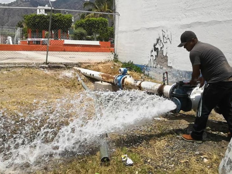 Infraestructura obsoleta dificulta distribución de agua en Tepic