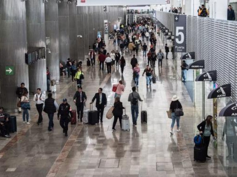 Ingresan 13,044 mdd por  visitantes internacionales