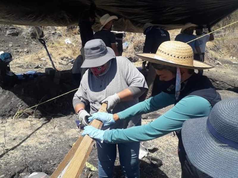 Inhumaciones de cuerpos se trasladan a la mancha urbana