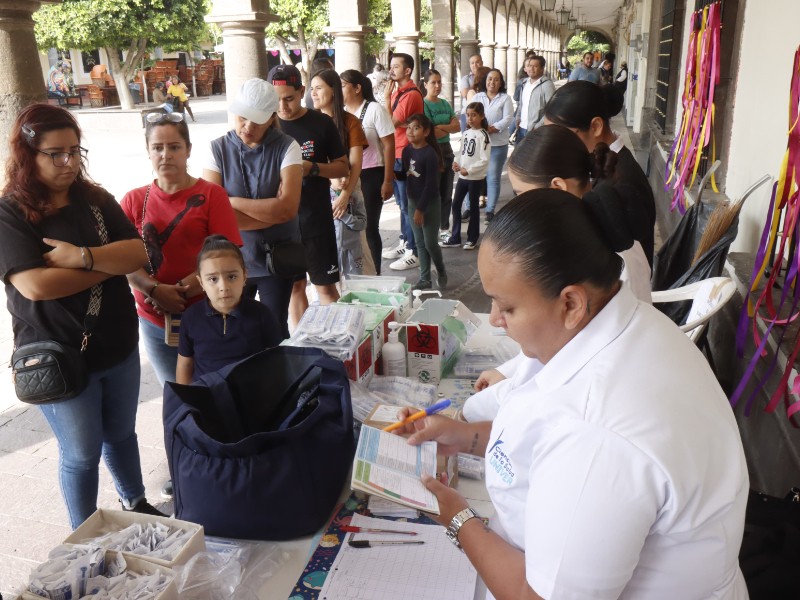 Inicia campaña de vacunación intensiva contra el sarampión en Tlaquepaque