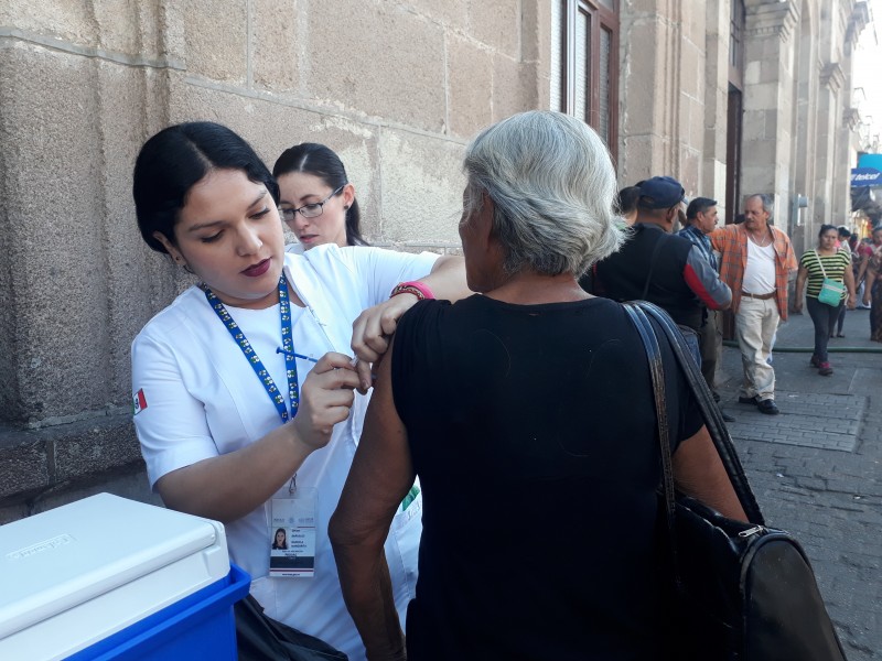 Inicia campaña territorial de vacunación contra influenza