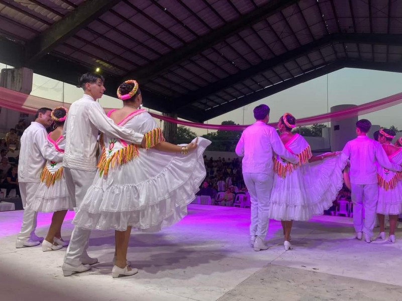 Inicia concurso nacional de Huapango en Tuxpan