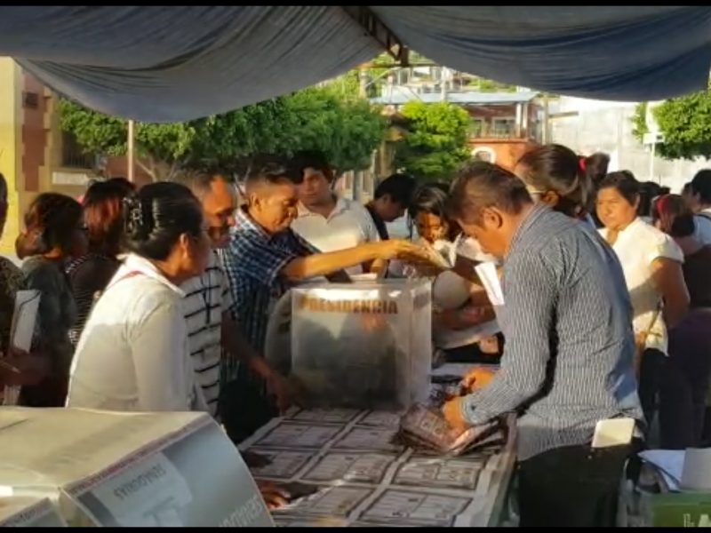 Inicia conteo de votos en Tehuantepec