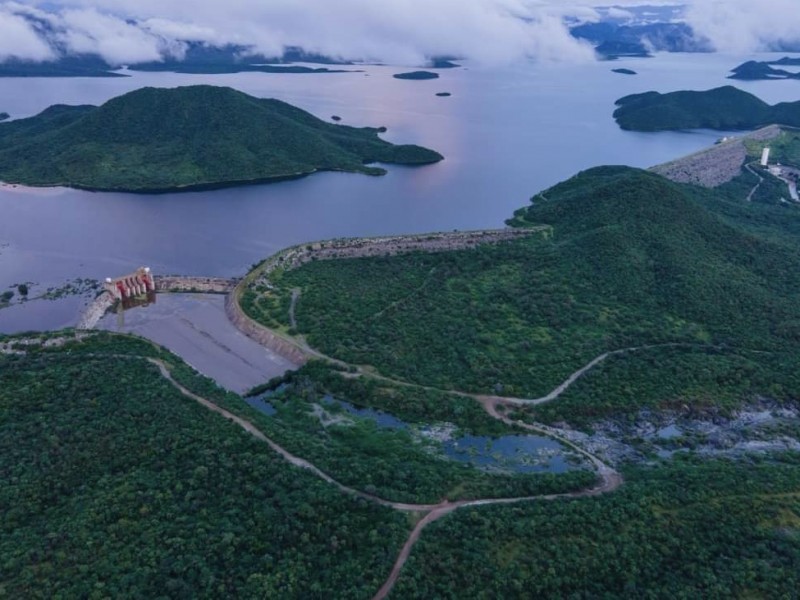 Inicia desfogue de presa El Mocúzari al Río Mayo