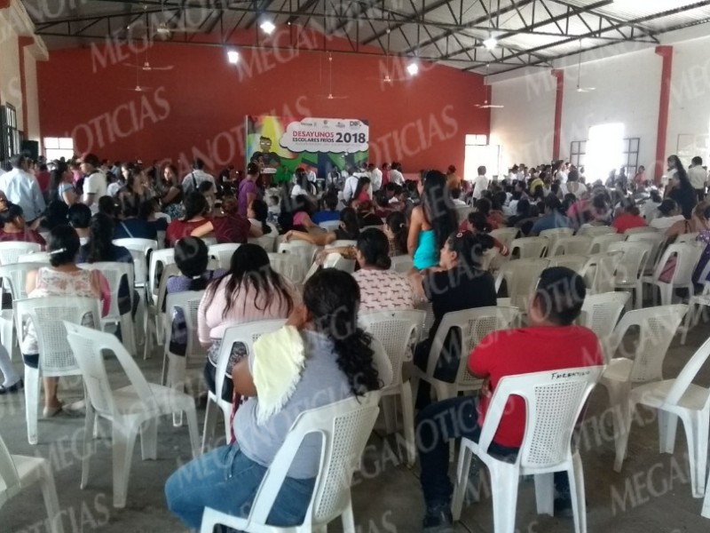 Inicia el programa de Desayunos Escolares