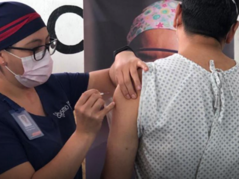 Inicia en Oaxaca aplicación de vacunas experimentales