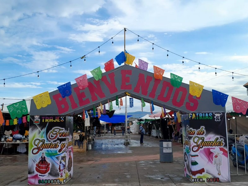 Inicia feria del guache y guare en Sahuayo