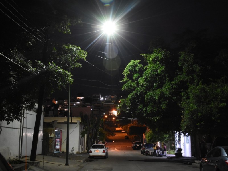 Inicia instalación de lámparas led en Culiacán