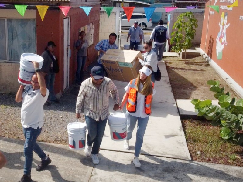 Inicia la entrega equipo y mobiliario a jardines de niños del Veracruz