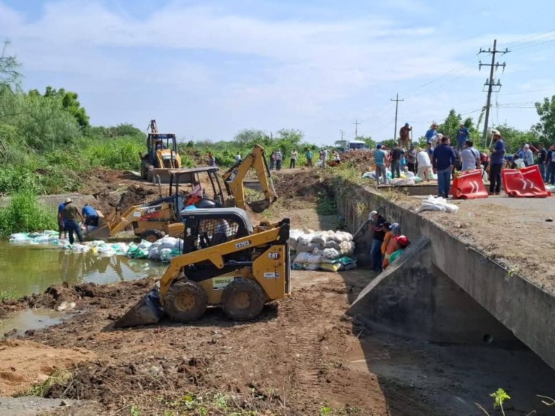 Inicia la reconstrucción del puente de Salina Cruz-Huilotepec y un paso provisional