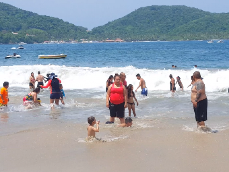 Inicia la semana en Ixtapa-Zihuatanejo con 74.2%