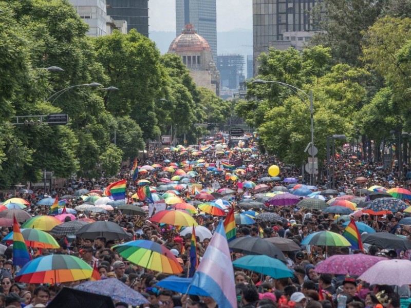 Inicia marcha del orgullo 2023 en la CDMX