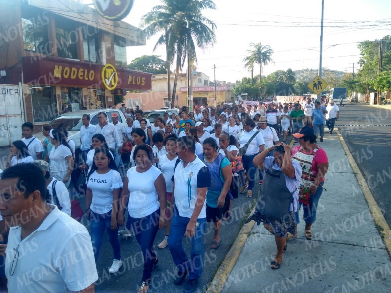 Inicia marcha por la paz de Salina Cruz