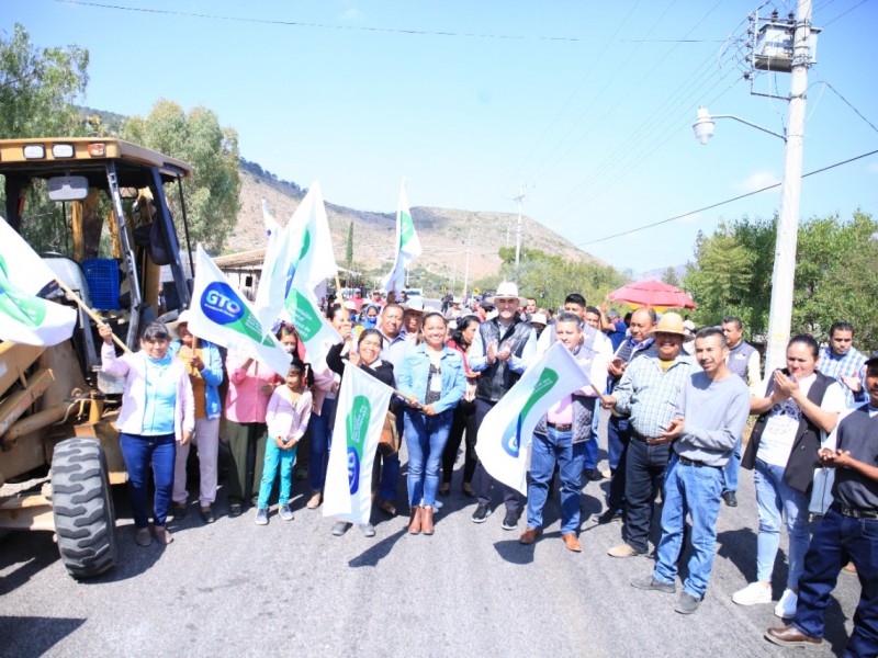 Inicia obra de agua en comunidad de Tierra Blanca