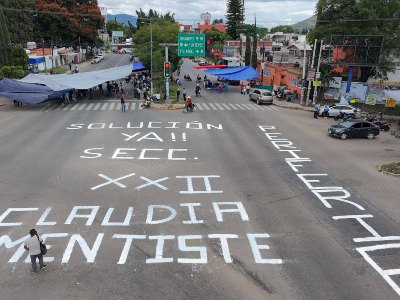 Inicia paro de 48 horas, S-22 deja sin clases miles de estudiantes