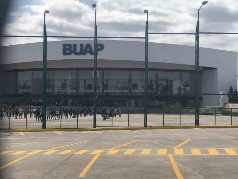 Inicia prueba de admisión de BUAP para nivel licenciatura