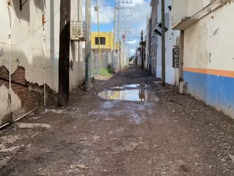 Inicia rehabilitación de callejones en el centro de Ciudad Obregón