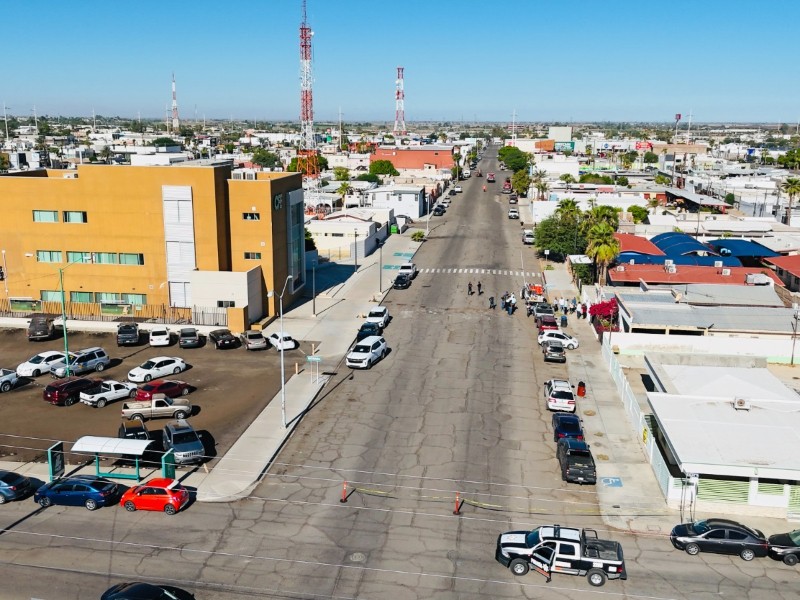 Inicia rehabilitación de pavimentación en la Av. Félix Contreras