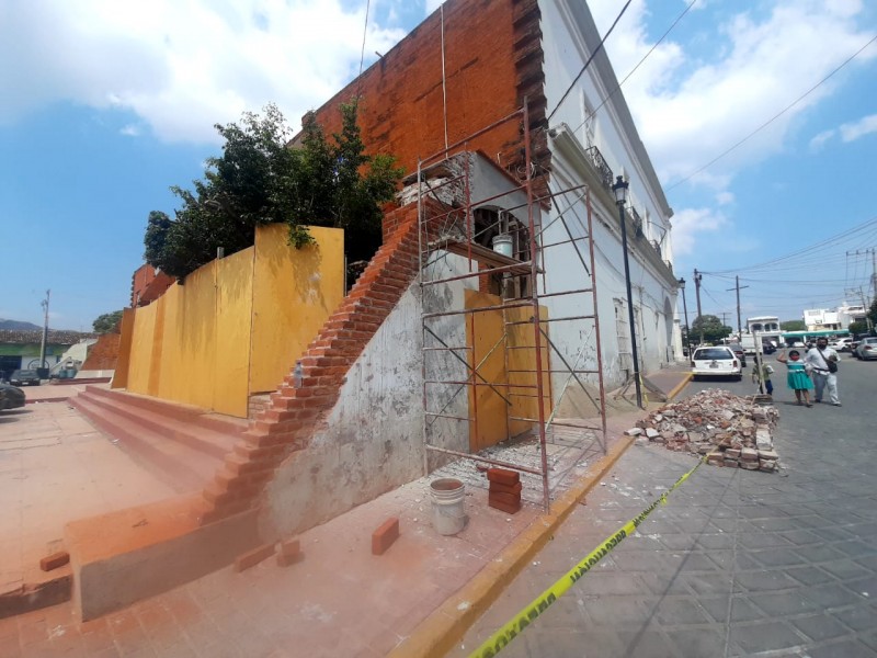 Inicia restauración de estructura en palacio municipal de Tehuantepec