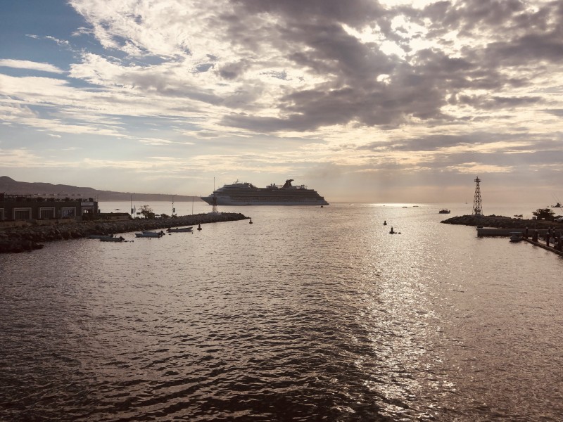 Inicia temporada de cruceros en Cabo San Lucas