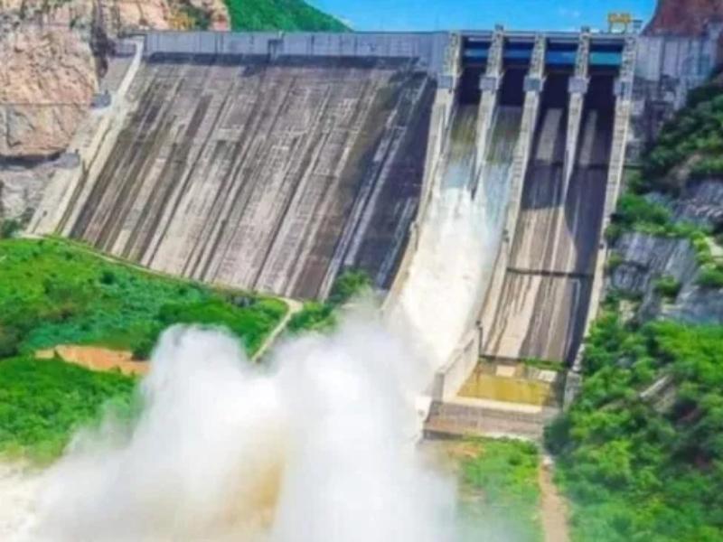 Inicia trasvase de agua de la presa Huites hacia la Miguel Hidalgo