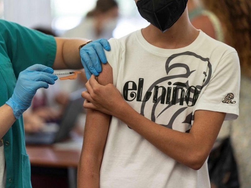 CDMX:Inicia vacunación anti-covid para niños de 12 a 14 años