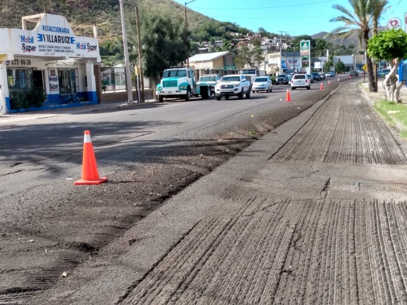 Inician acciones de bacheo en Guaymas