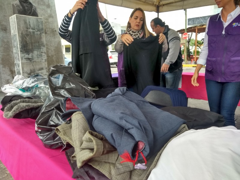 Inician colecta de suéteres y chamarras en Veracruz
